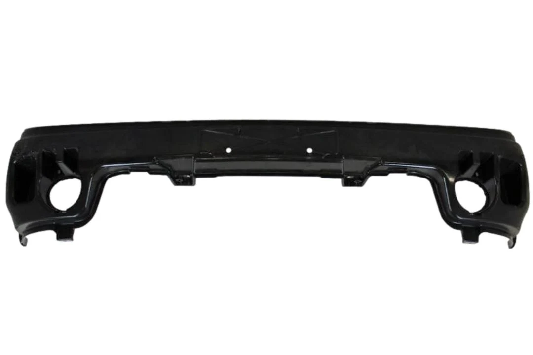 2001-2007 GMC Sierra : Front Bumper Painted (Top Pad | 1500)