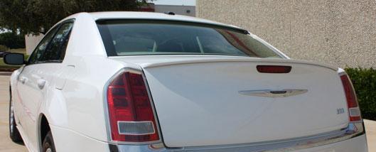 2005 Chrysler 300 : Spoiler Painted - Image 3