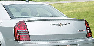 2005 Chrysler 300 : Spoiler Painted - Image 6