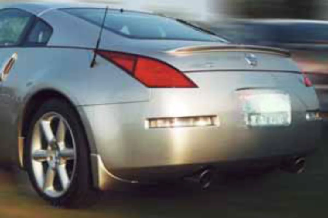 2007 Nissan 350Z : Spoiler Painted - Image 3