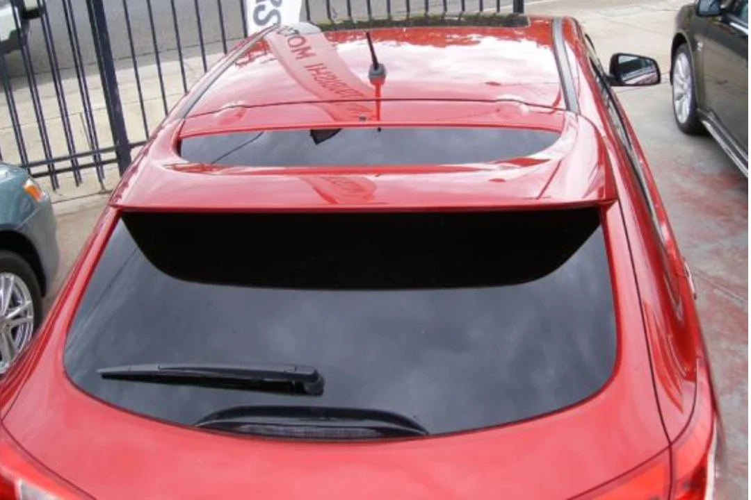 2010 Mitsubishi Lancer : Spoiler Painted - Image 4