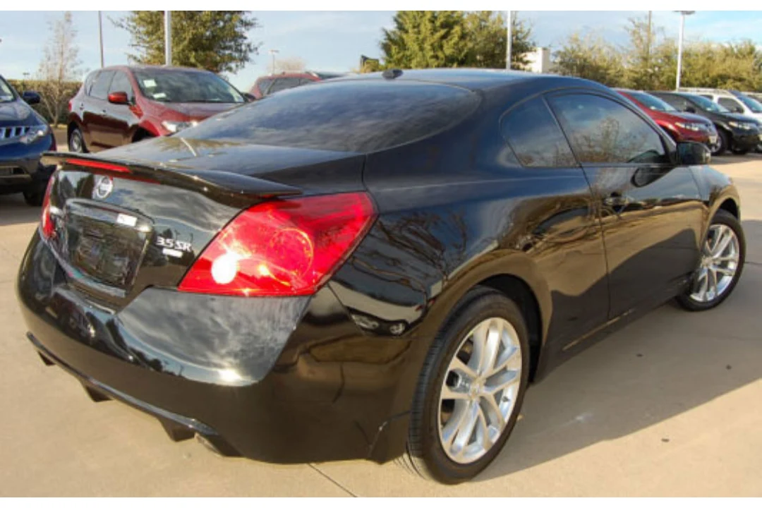 2010 Nissan Altima : Spoiler Painted - Image 3