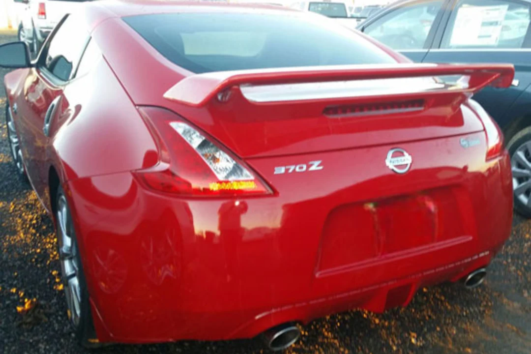 2011 Nissan 370Z : Spoiler Painted - Image 3