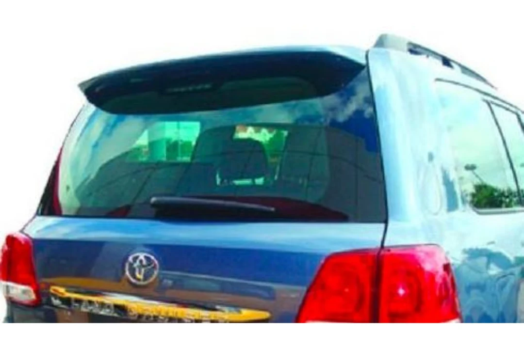 2012 Toyota Land Cruiser : Spoiler Painted