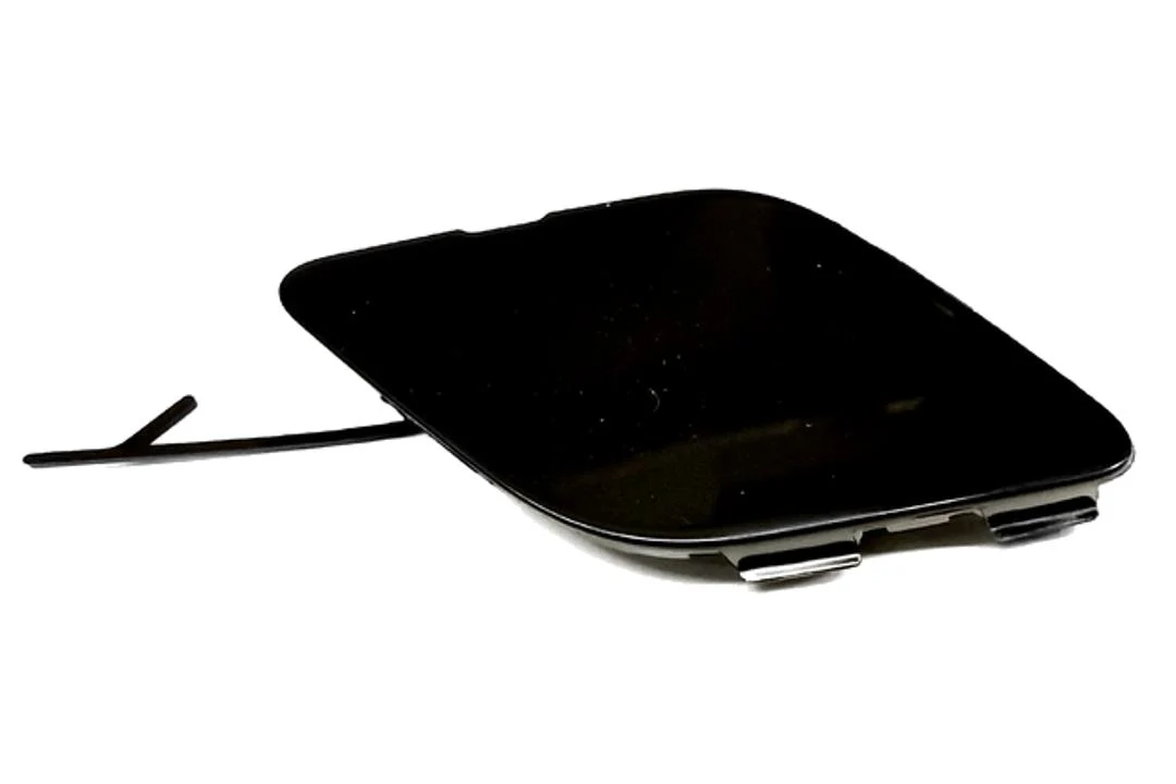 2015-2017 Subaru Outback : Tow Hook Cover Painted (Front)