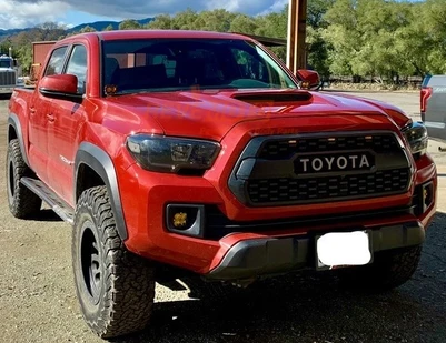 2016-2023 Toyota Tacoma : Hood Painted (3rd Generation | WITH: Scoop Opening | Aftermarket) | Painted to Match, Ready to Install - Image 24